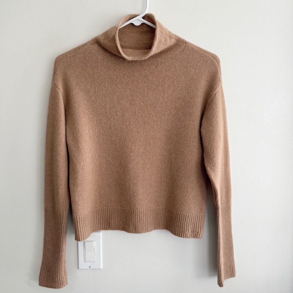 Aritzia Luxe Cashmere Mockneck Sweater